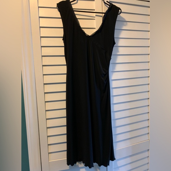 Joseph Ribkoff LBD size 8 - Picture 2 of 8